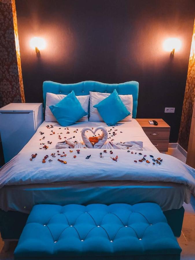 Diyar Cema Budget Hotel Истанбул Екстериор снимка